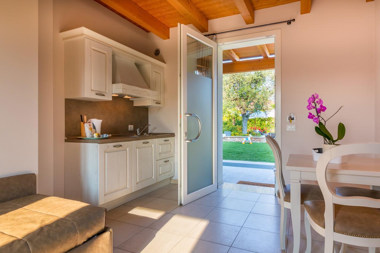 Agriturismo Corte Aurea Desenzano del Garda Ngoại thất bức ảnh