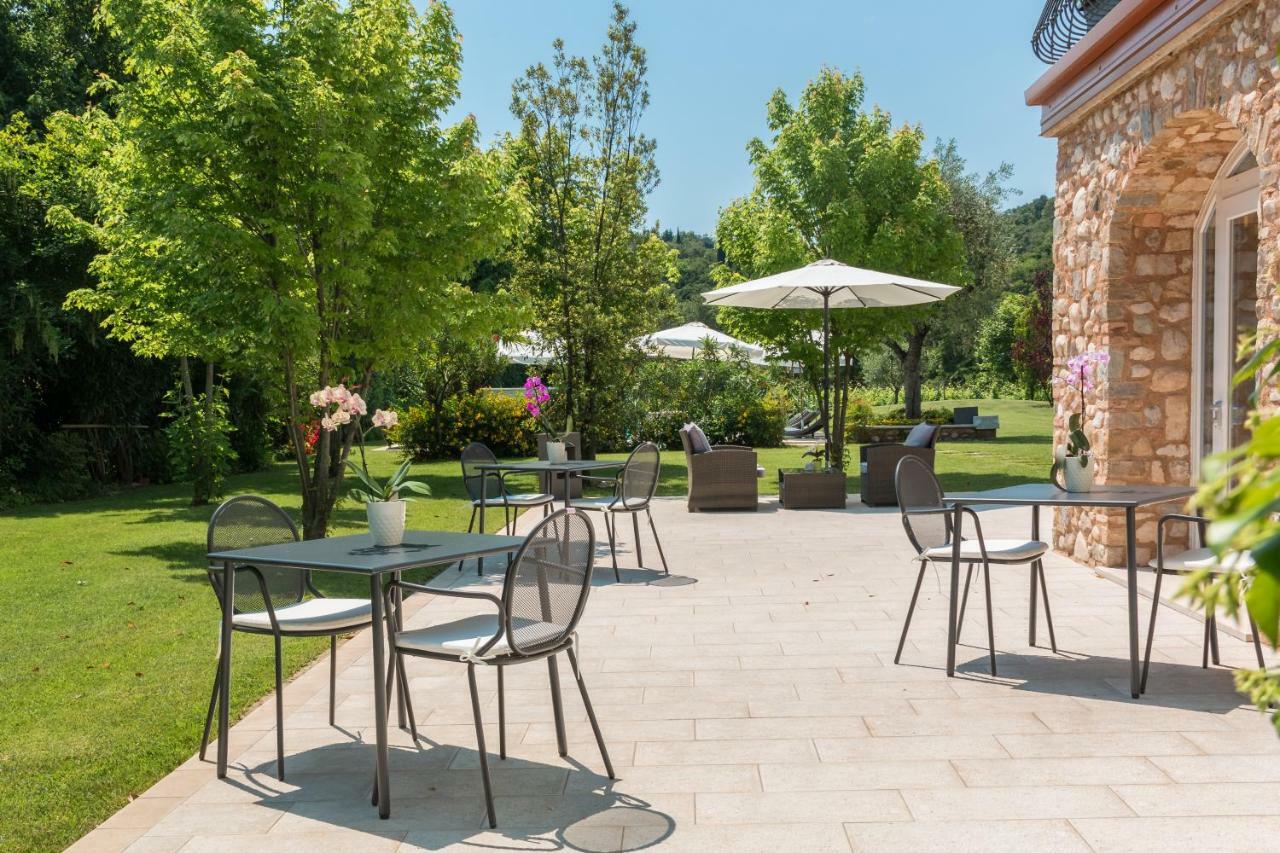 Agriturismo Corte Aurea Desenzano del Garda Ngoại thất bức ảnh