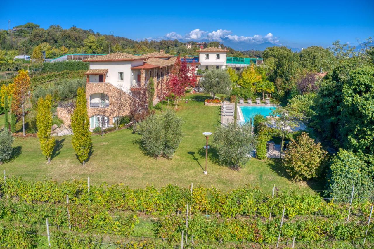Agriturismo Corte Aurea Desenzano del Garda Ngoại thất bức ảnh