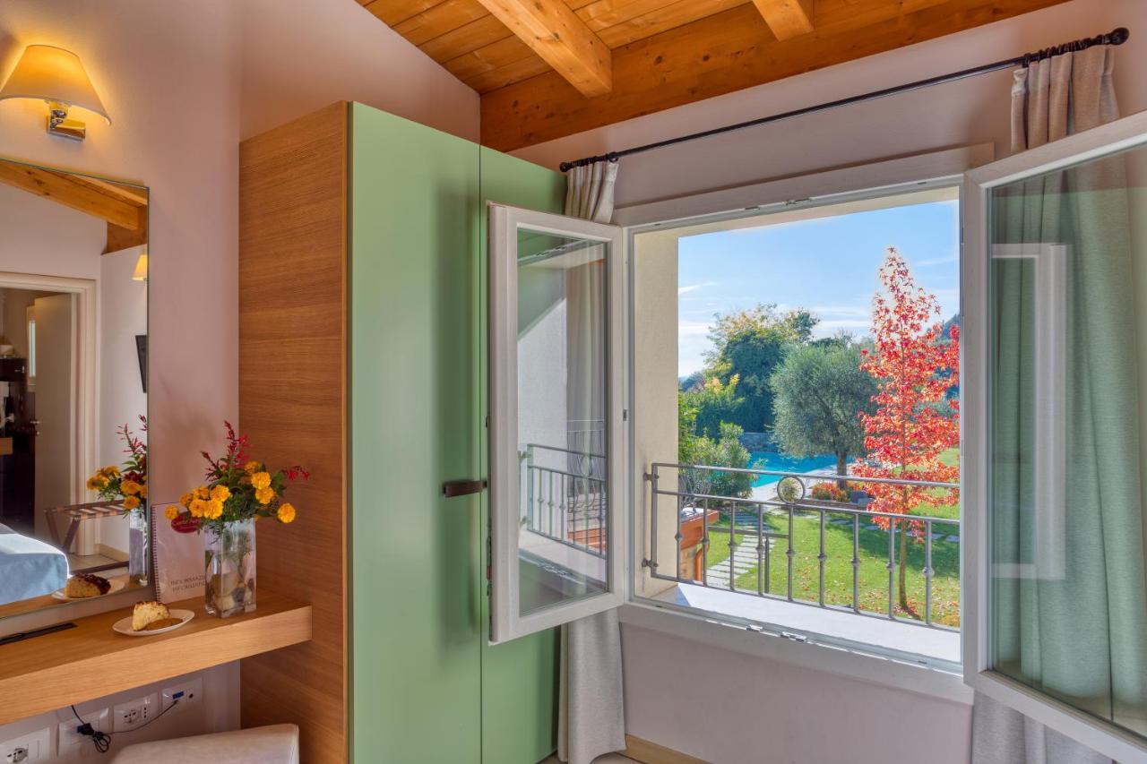 Agriturismo Corte Aurea Desenzano del Garda Ngoại thất bức ảnh