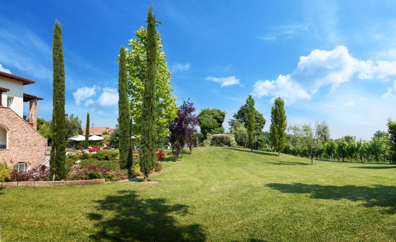 Agriturismo Corte Aurea Desenzano del Garda Ngoại thất bức ảnh